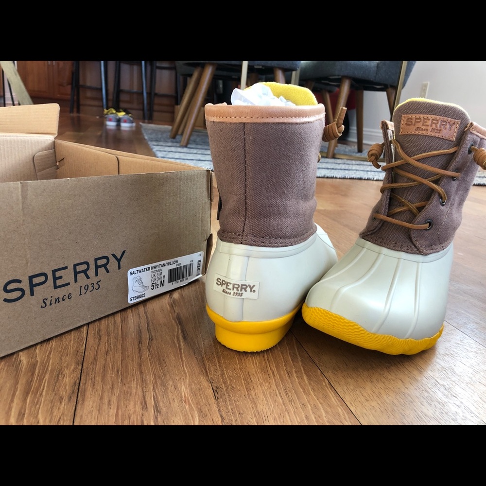 Sperry Booties - Picture 4 of 5